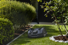 Husqvarna AUTOMOWER 410X E NERA - 1000m2, sklon až 30%, GPS,GSM, Automower® Connect, - se sadou EPOS RS1 (12)