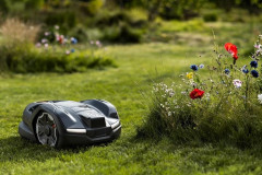 AUTOMOWER 305E NERA - 600m2, Bluetooth®, Wi-Fi - se sadou EPOS Direct (10)