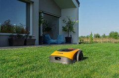 A 6V Vista+GPS-RTK robotická sekačka - 600m2, sklon až 45%, Bluetooth + data na 10 roků ZDARMA (6)